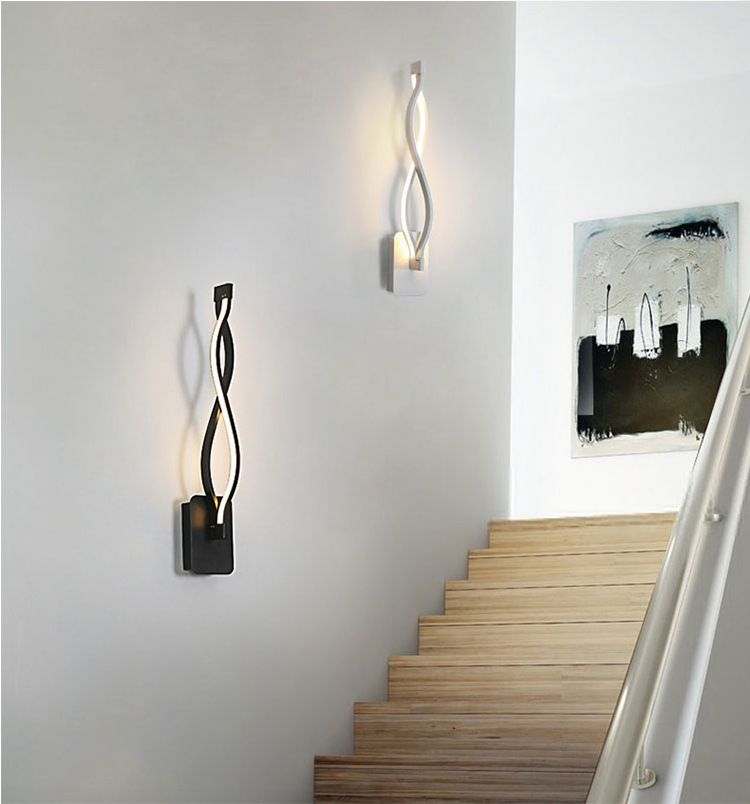 Nordic Minimalist Wall Light Indoor Modern Creative Personality LED Long Line Flower Wall Light