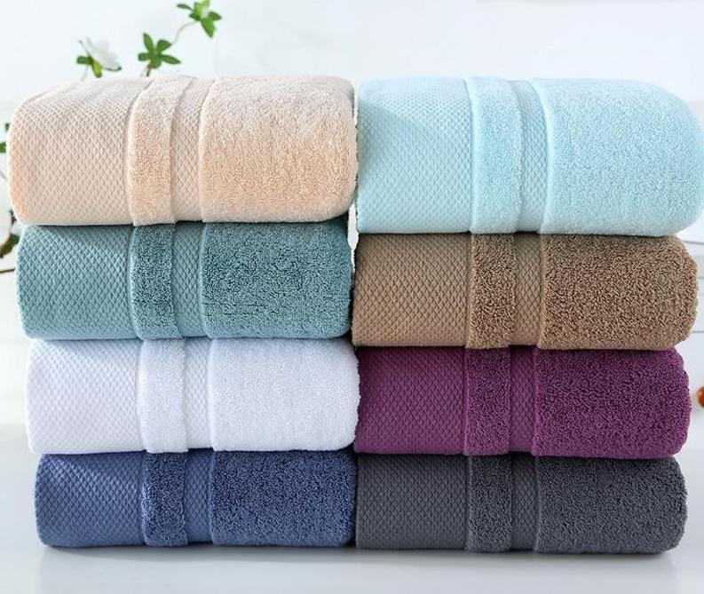 High Quality Hotel 100% Cotton Bath Towels, Made in China Baht Towels with Customized Designs