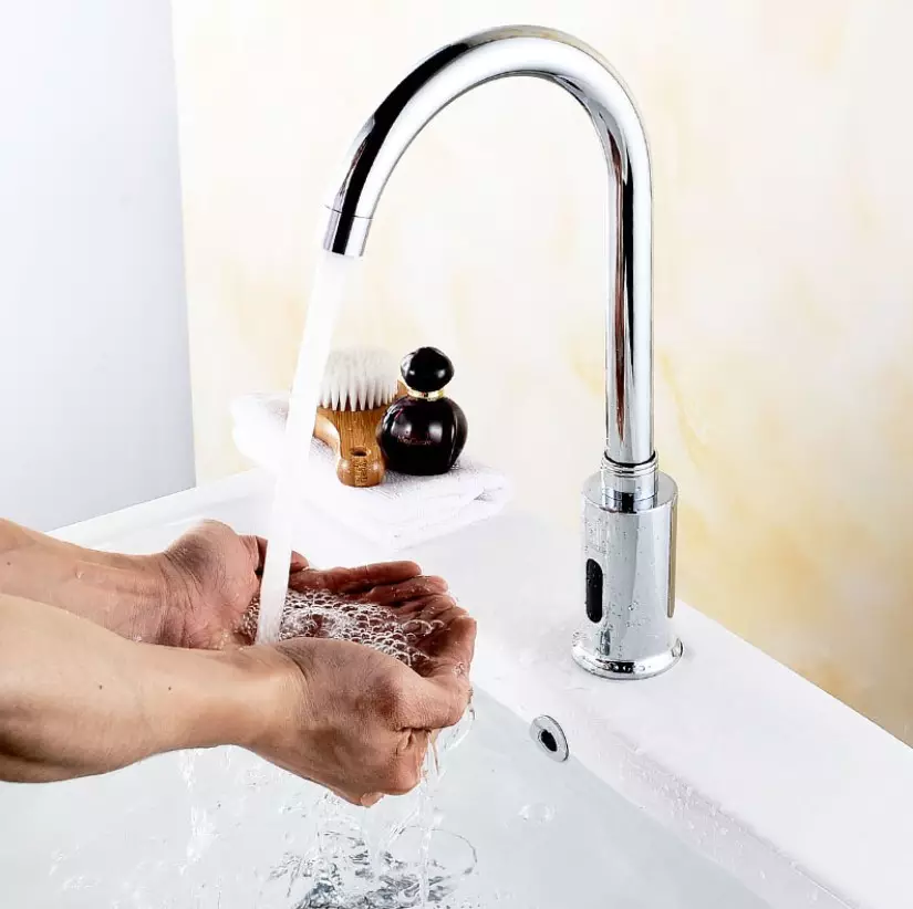 Cheap automatic shut off sensor water tap pull down sprayer sink kitchen faucet