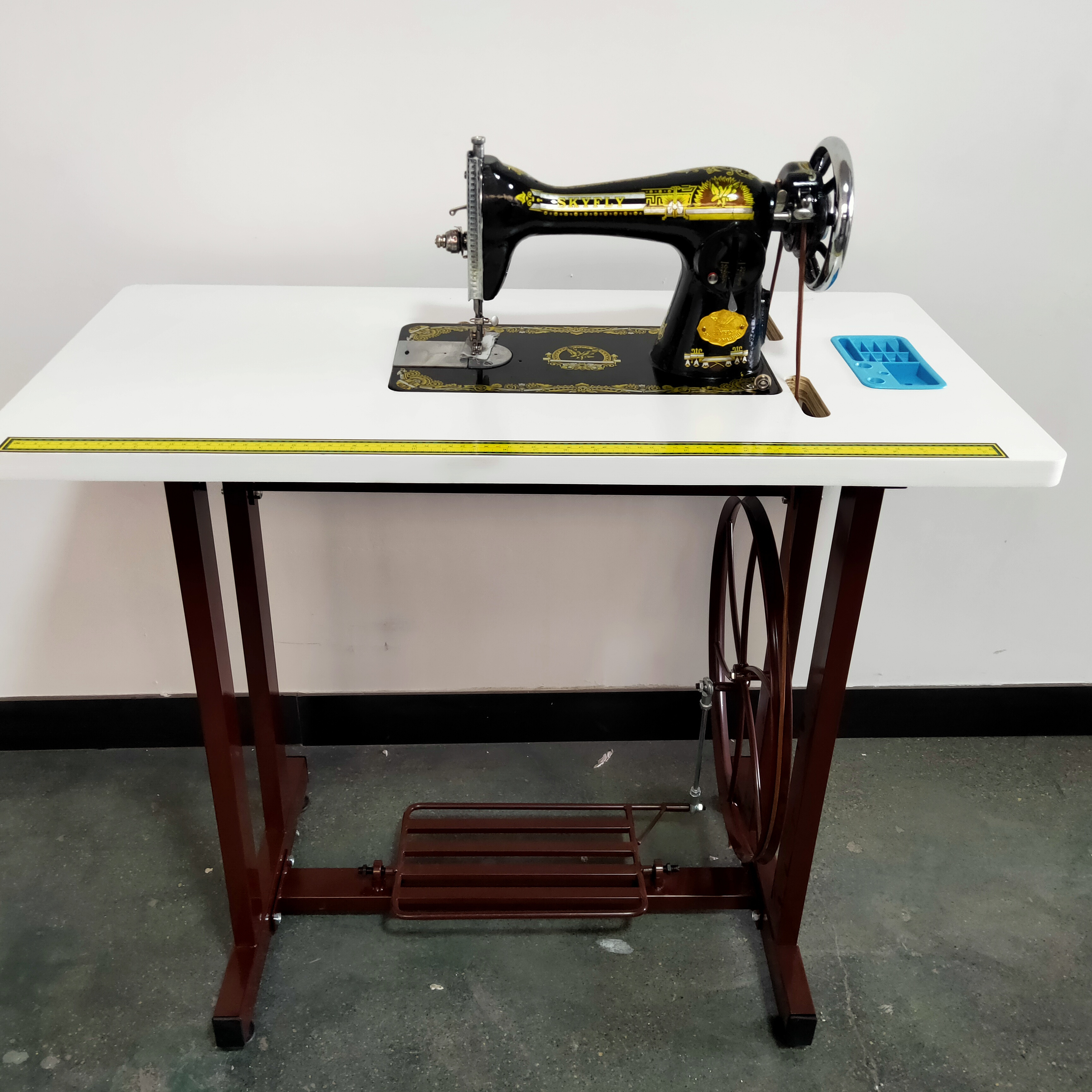 Domestic sewing machine  apparement 1 drawer table pedal sewing machine