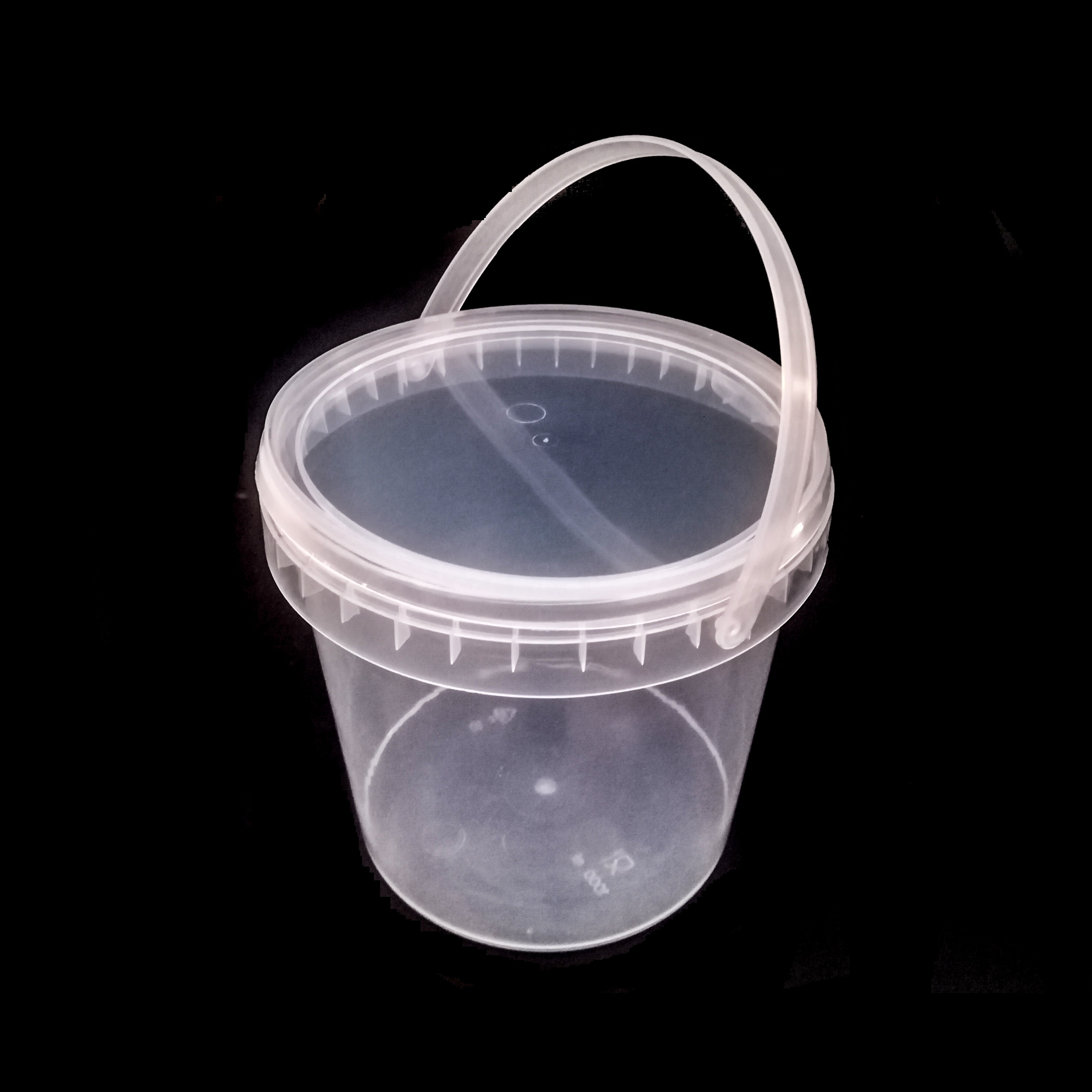 Round Plastic Bucket Hdpe Plastic Drums Small Candy Bucket With Lid