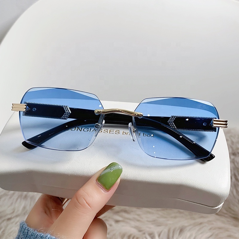 2024 Luxury Brand Designer Diamond Cut Rimless Sunglasses Women Wood Color Frame Small Rectangle Men Sunglasses with Custom Logo