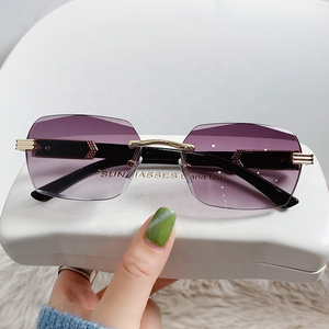 2024 Luxury Brand Designer Diamond Cut Rimless Sunglasses Women Wood Color Frame Small Rectangle Men Sunglasses with Custom Logo