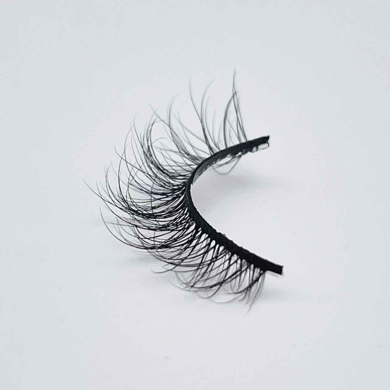 Y20 eyelash venders 10mm 12mm natural fluffy short 3d mink eyelashes with custom lash boxes for small eyes