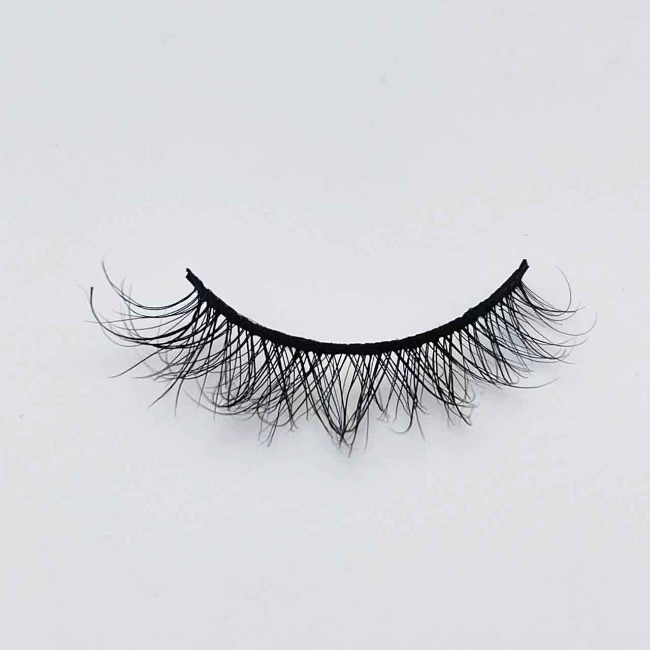 Y20 eyelash venders 10mm 12mm natural fluffy short 3d mink eyelashes with custom lash boxes for small eyes