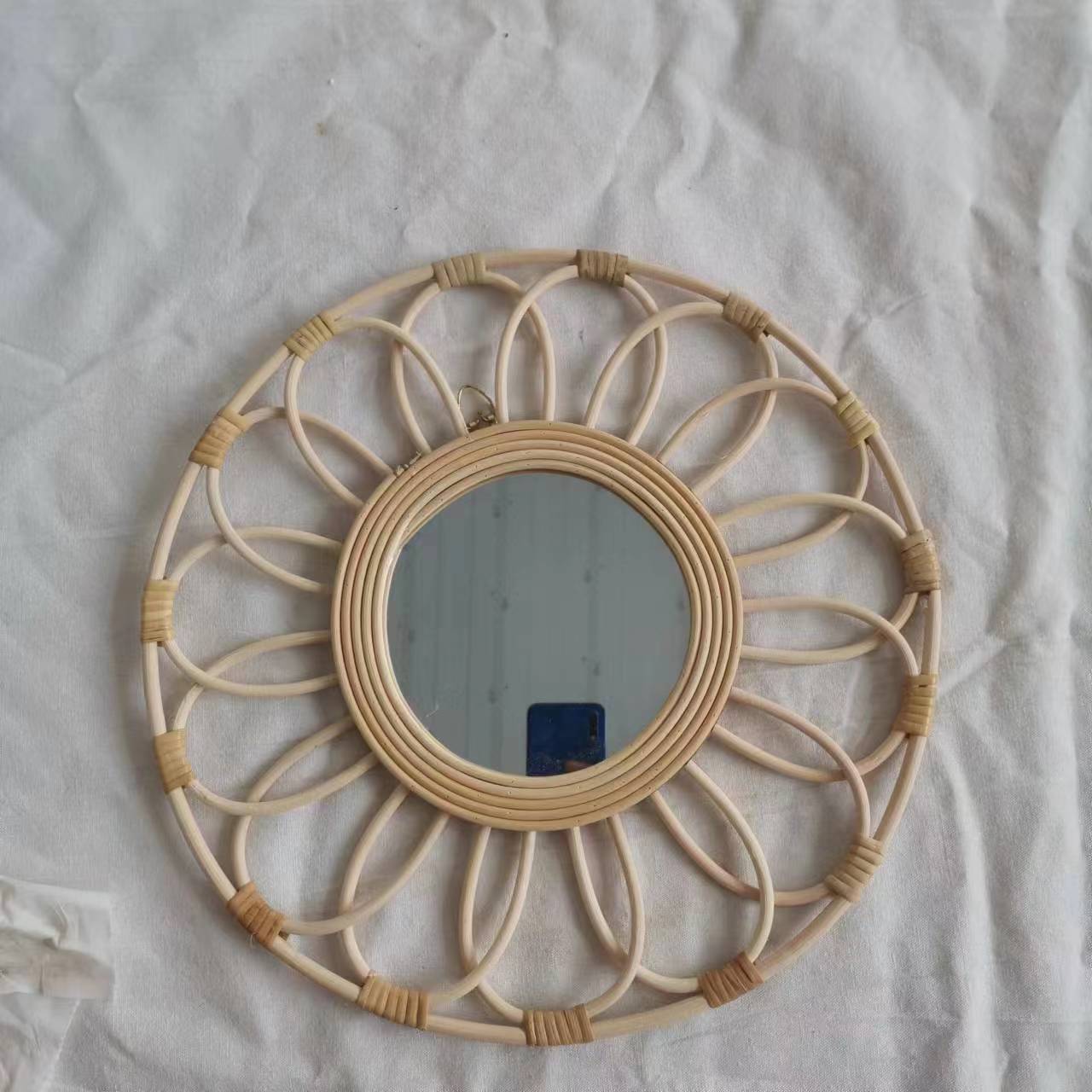 Factory direct decor butterfly home decor rustic natural handmade wicker rattan wall mirror