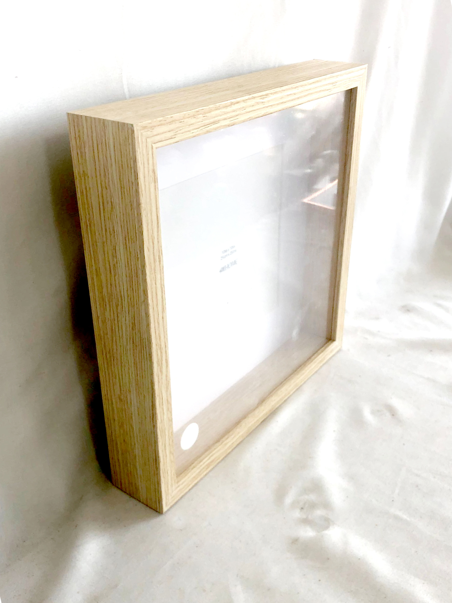 Wholesale Custom Simple Oak Shadow Box With Depth Of 1.5CM Picture Frame For Home Decor