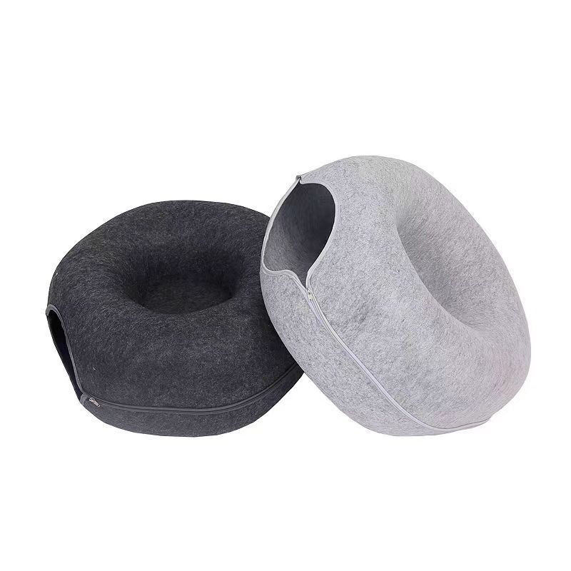 Detachable lovely round felt and washable antistatic cute donut cat tunnel bed,cat beds for indoor cats