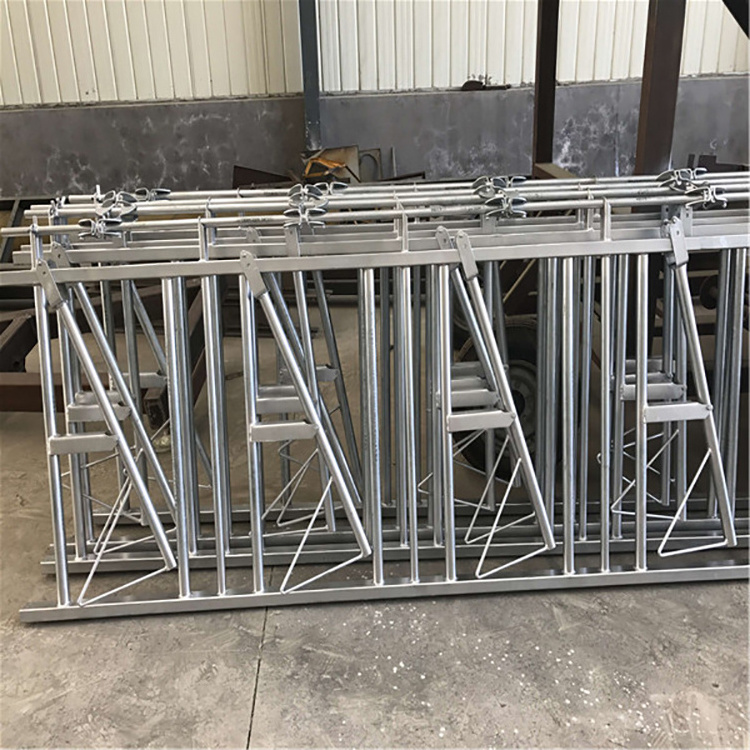 Factory price automatic galvanized cattle headlocks for cow