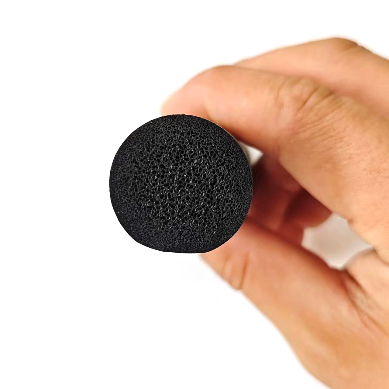 Customized EPDM rubber sponge foam extruded soft sealing strip for sound insulation and cushioning