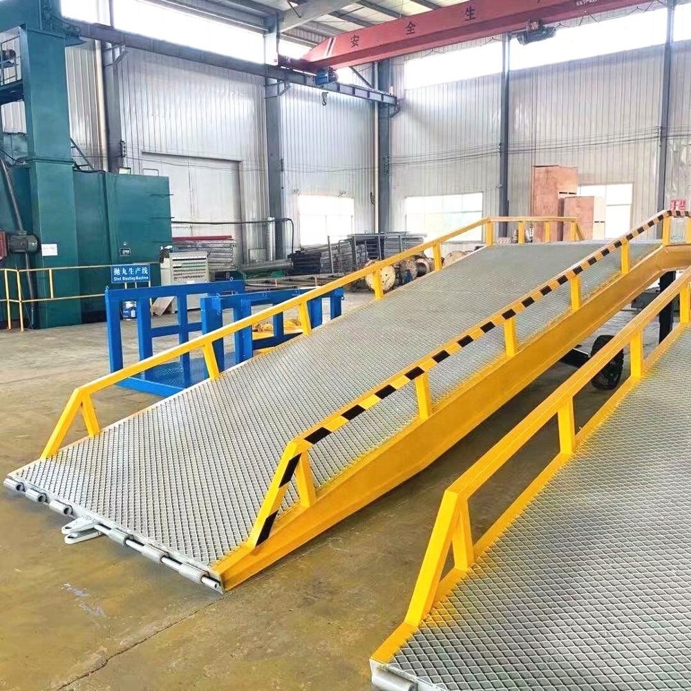 CE Certificate 4 ton -15 ton Mobile  Hydraulic Load Dock Forklift Yard Container Ramp for Sale