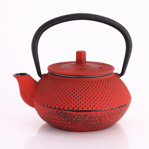 Small Capacity 300ml Red Cast Iron Tea Pot with SS Filter Inner Enamel Porcelain Anti-Rust Teapot Stocked