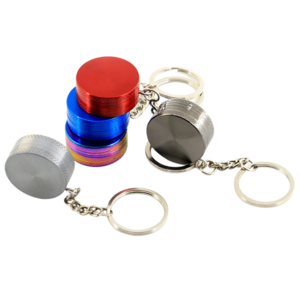 Manufacturers directly supply and sell zinc alloy cigarette grinders 30mm2 layer mini pendant cigarette grinders keychain cigare