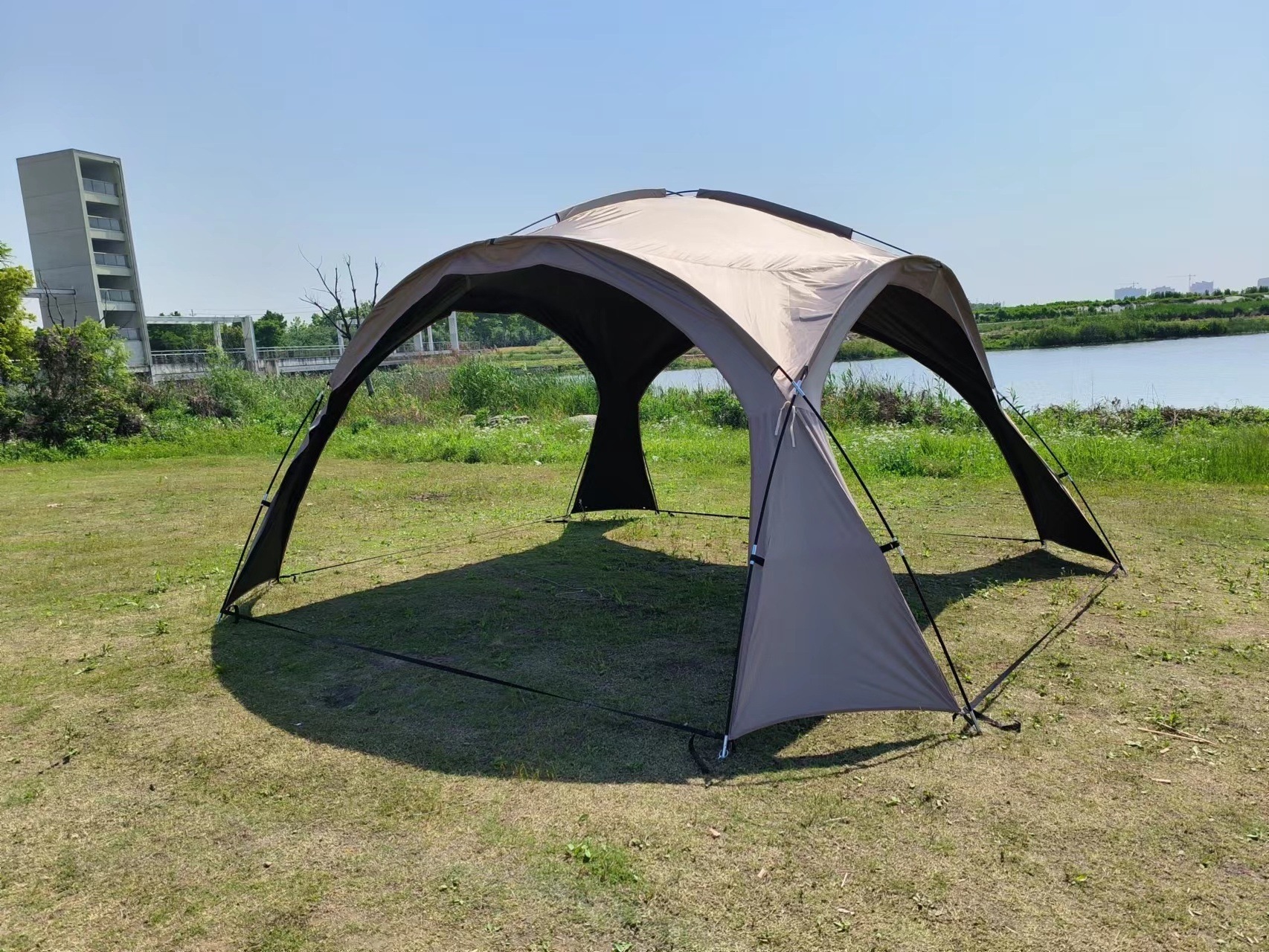 QX Oversized awning outdoor portable windproof and rainproof canopy picnic park camping tent