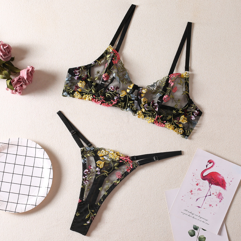 Women Underwear Sexy floral Wholesale Lace Underwear Women Two Piece Sexy Lingerie Panty and Bra Sets for Girls