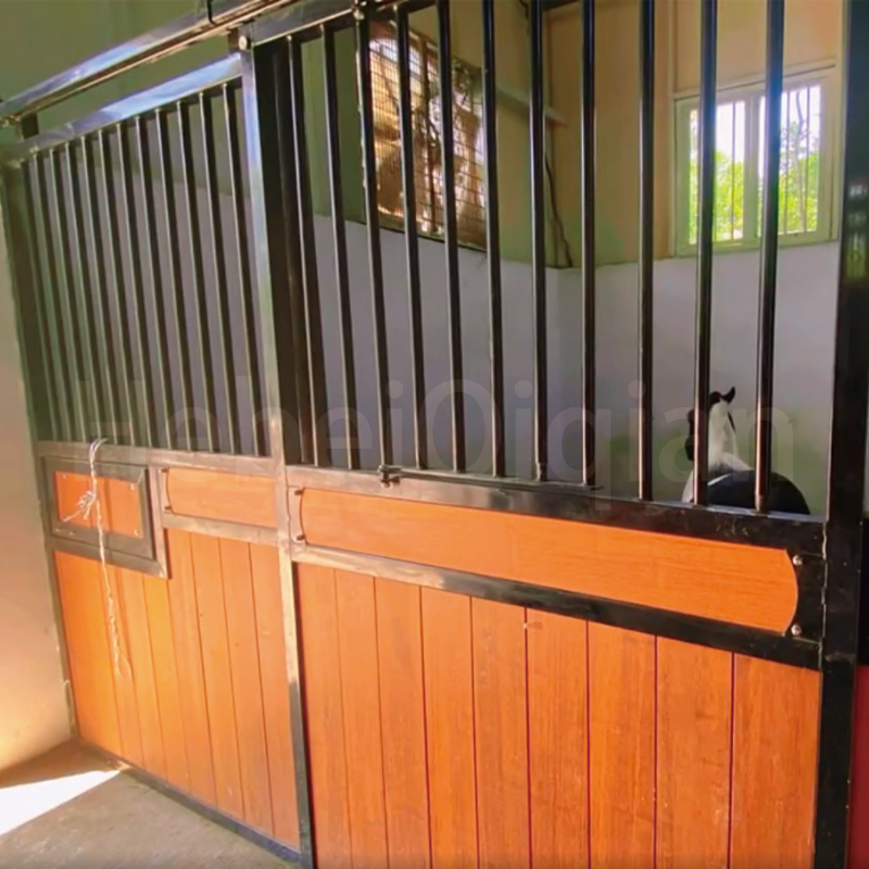 Australian standard 3.6m portable galvanized metal structure horse stables used portable horse stalls with sliding door