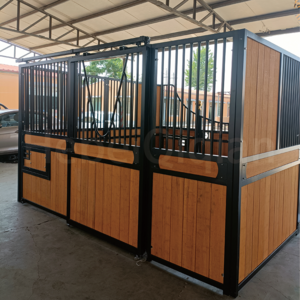 China Supply Portable Bamboo Horse Equipment Doors Box Front Panels wholesale horse equipment stable for sale