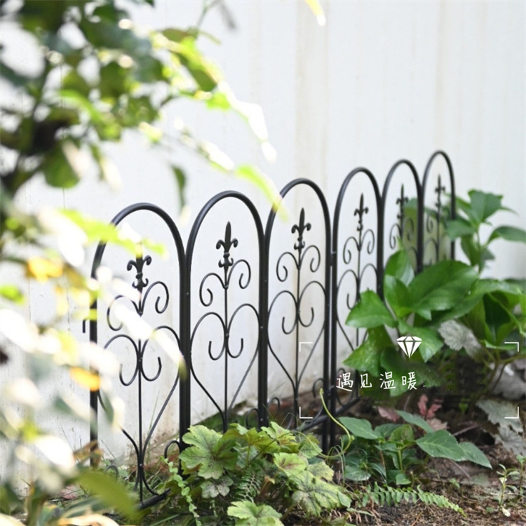 Garden Yard Wrought Iron Small Fence Flower Climbing Frame Garden Flower Bracket Plant Climbing Frame Garden Fence