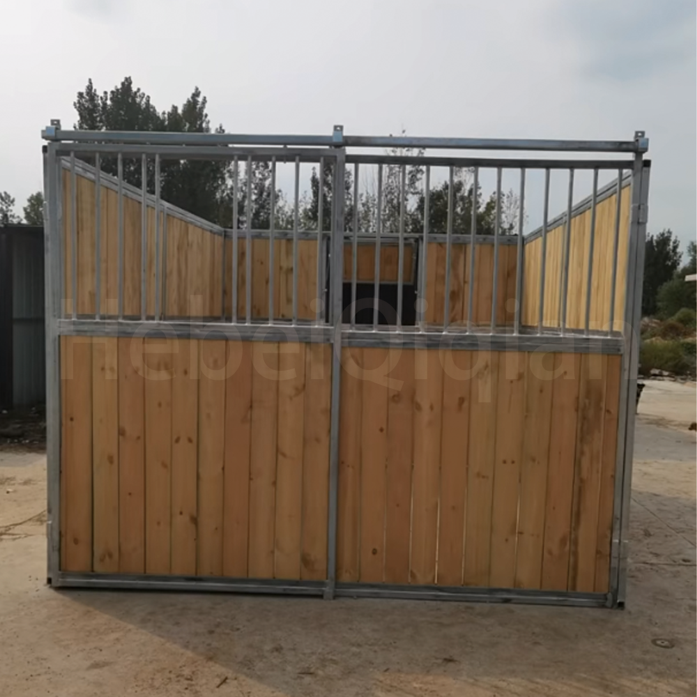 Luxury Horse Stall Horse Stable With Sliding Door Classic Equine Stall Fronts Galvanized Horse Stall Equipment