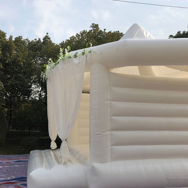 Hot Sale Commercial Inflatable White Wedding Bouncy Jumping Castle