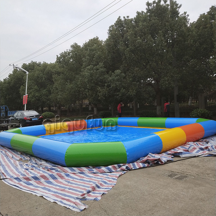 Factory hot sale with 135 air jets,tub cover,pump,filter cartridges bubble massage family inflatable swimming pool