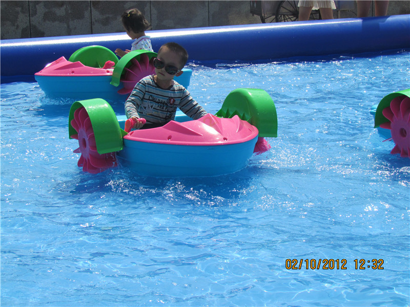 Floating swimming pool paddle boat water foot pedal boat for children