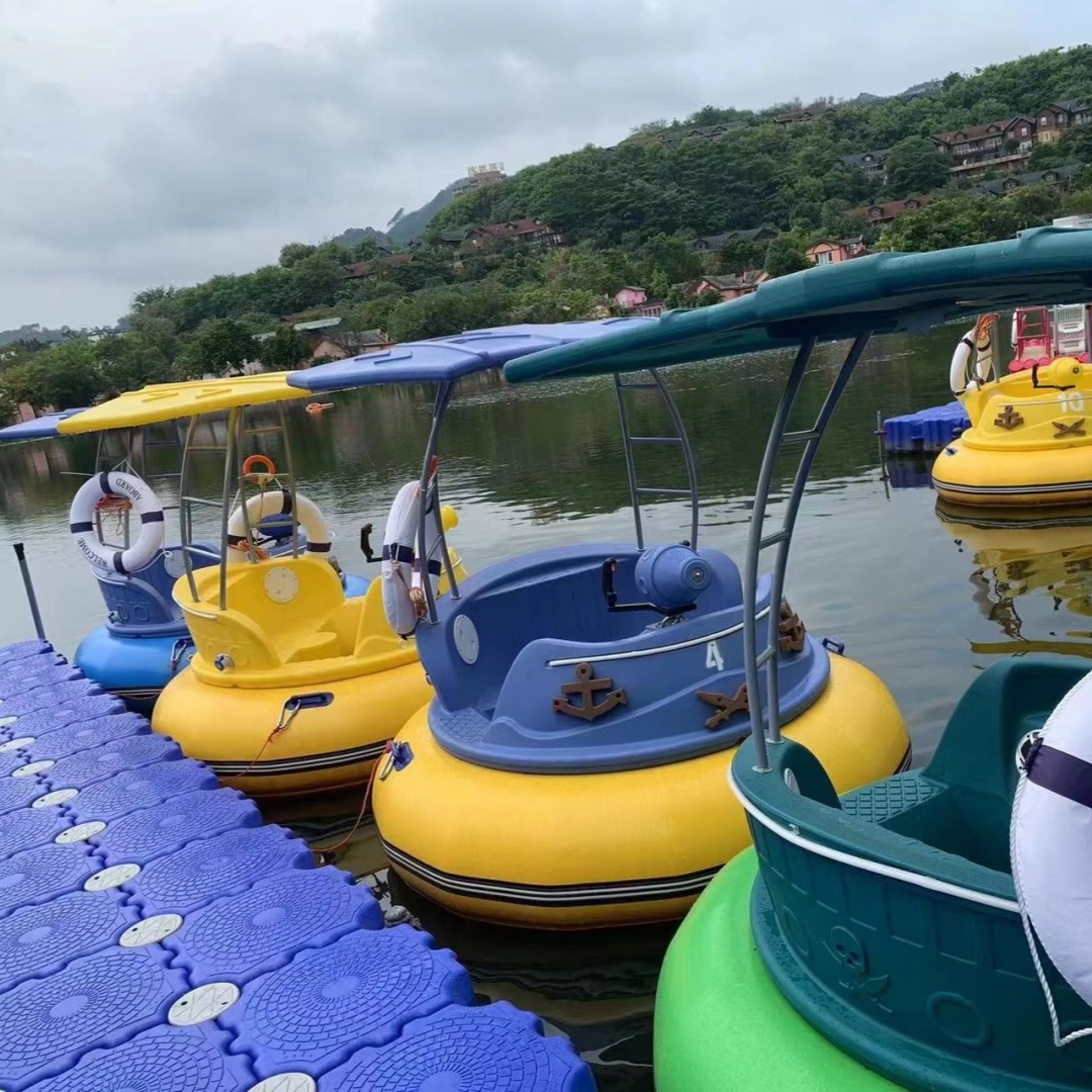 Amusement park commercial cheapest factory electric bumper boat for sale