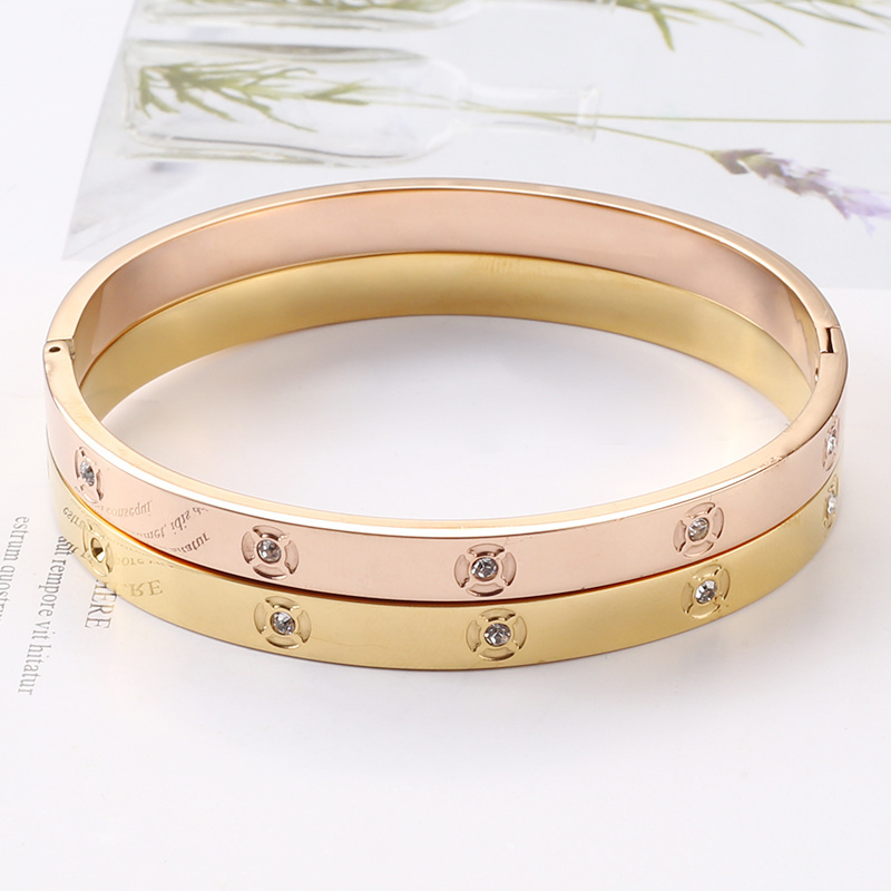 2022 hot selling luxury stainless steel bracelet charming women gold bangles