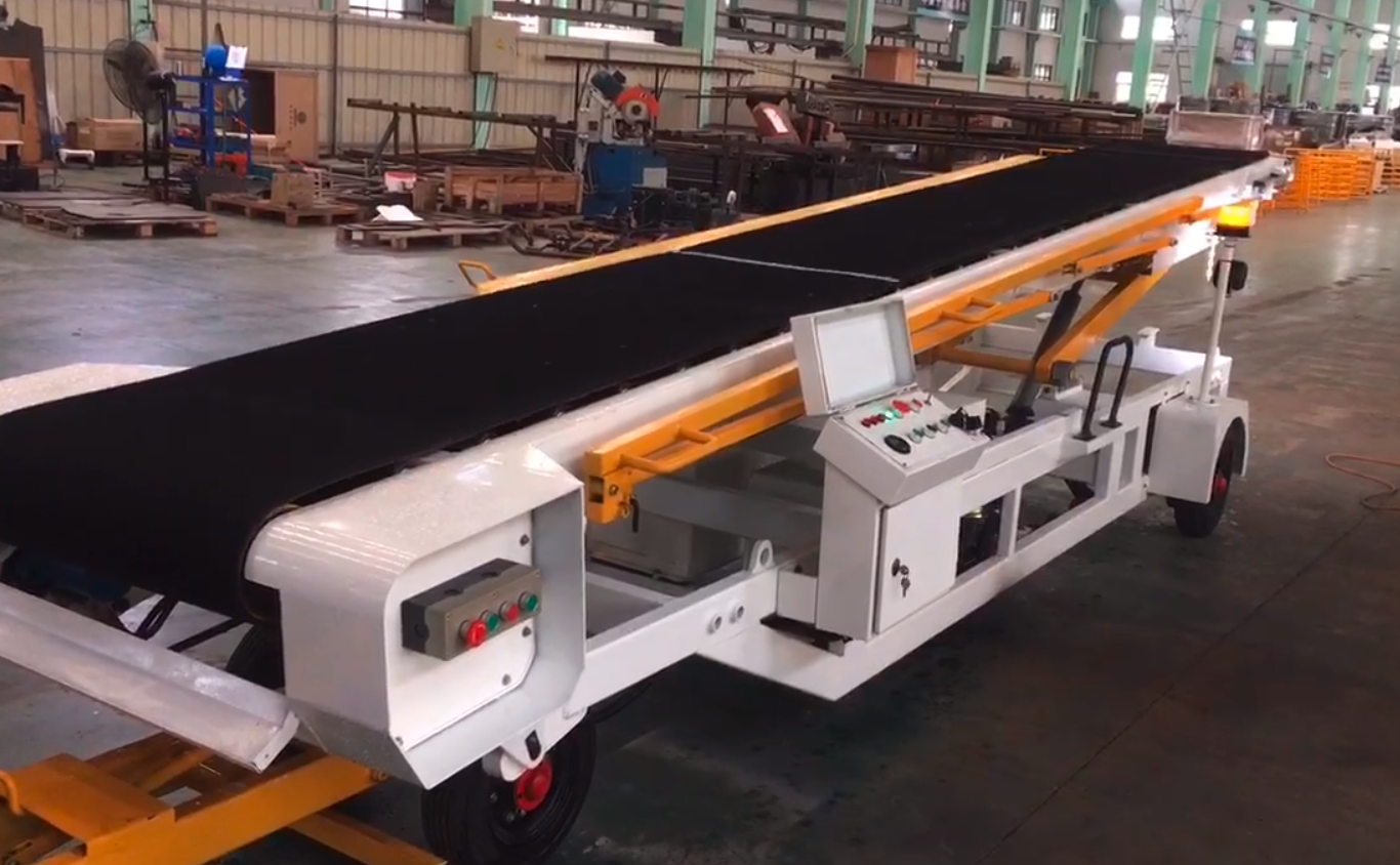 Airport Diesel Conveyor Belt Loader Hand Push Belt Loader