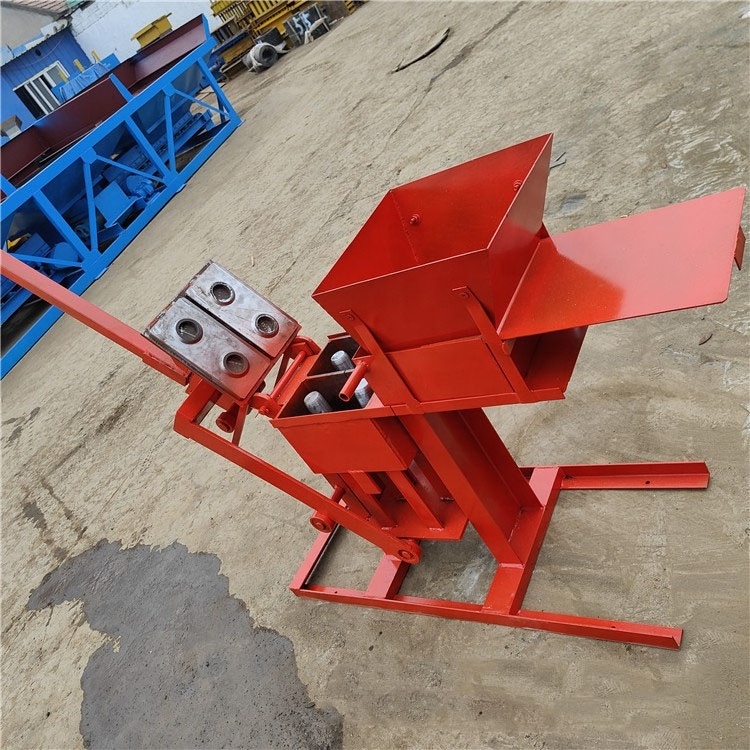 Small making money machine QMR2-40 manual soil clay interlocking blocks moulding machine in kenya