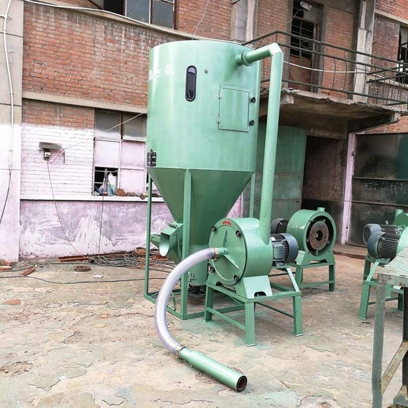 China factory self-priming vertical pig feed crushing and mixing machine small poultry feed grinder and mixer for kenya