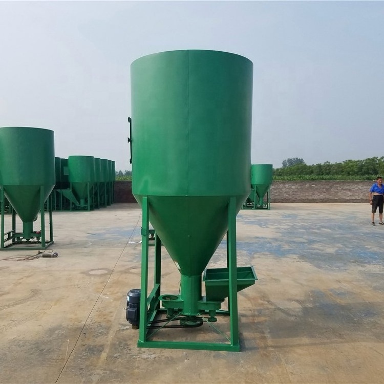 Vertical fodder making machine cattle cow chicken fish feed mixer stainless steel animal feed mixing machine for pig feed