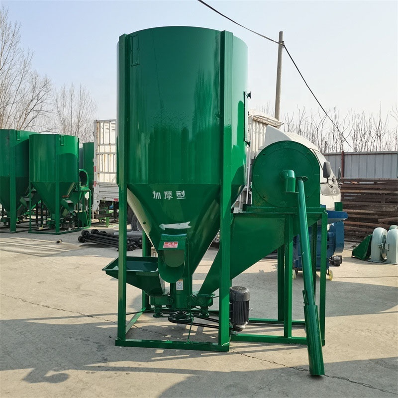 Vertical feed mixer chicken pig cow feed mill mixer poultry feed grinder and mixer machine for South Africa