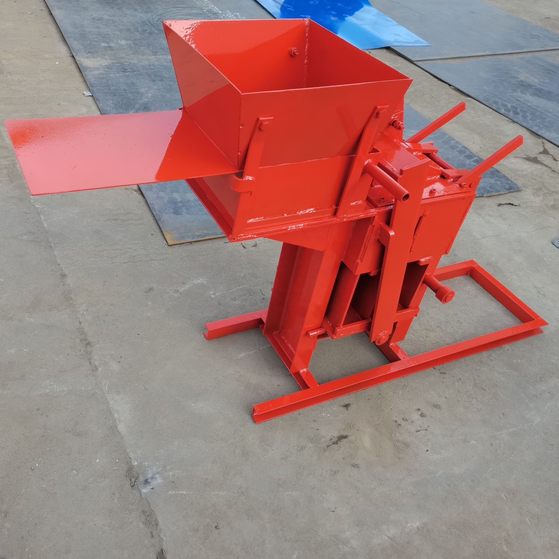 Top selling Clay Stabilized Soil Interlocking Brick Making Machine QMR2-40 mud clay eco brick making machine mexico price