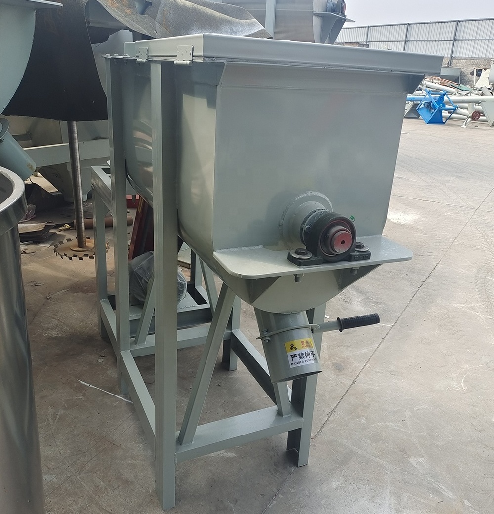 Nutrient soil batch mixer plastic powder mixer horizontal fertilizer compost substrate mixing machine mushroom substrate mixer