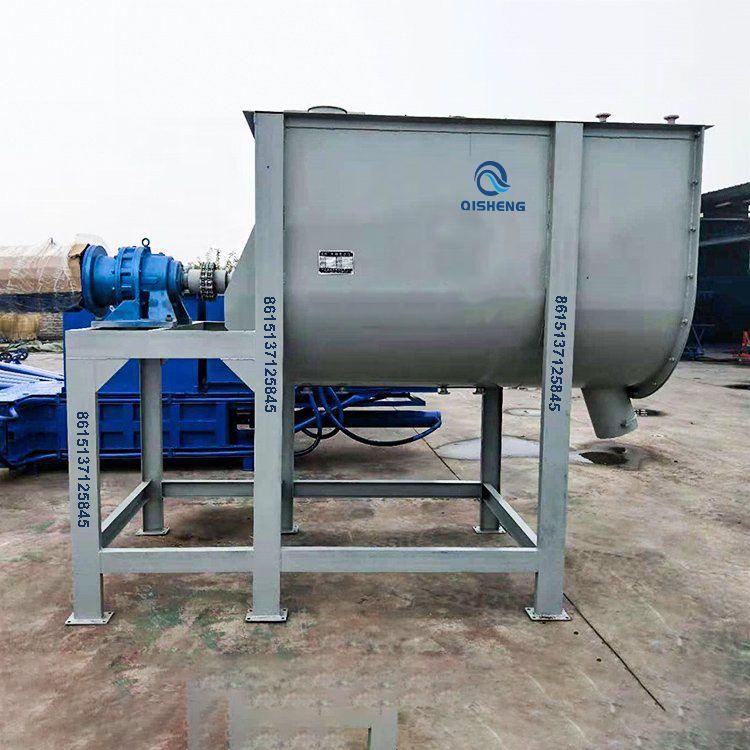 High efficiency Chicken rabbit Cattle sheep forage mixer feed additive blender 1000kg molasses mixer cattle paddle feed mixer