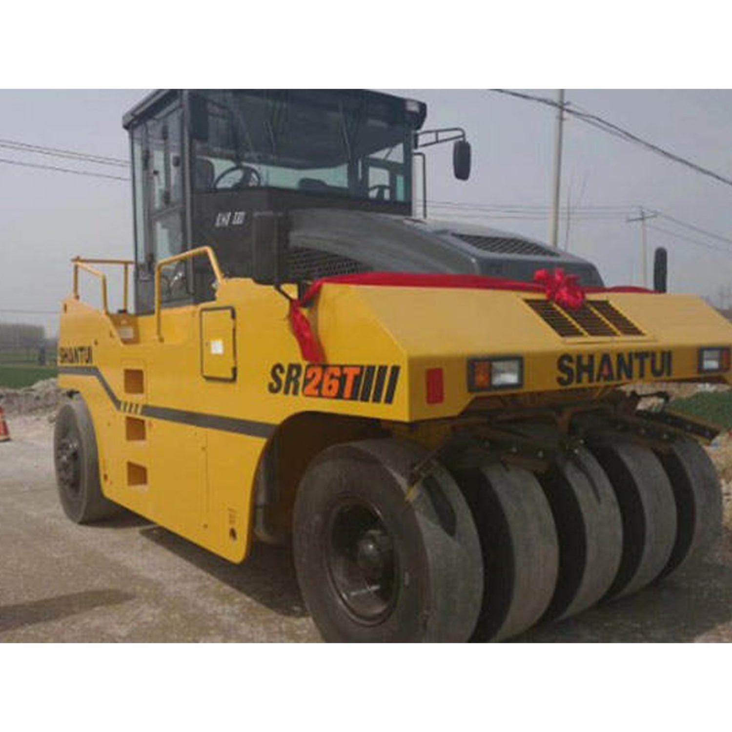 Top Ranking Construction Equipments Light Weight Diesel Road Roller With Rear Rubber Tires For Sale