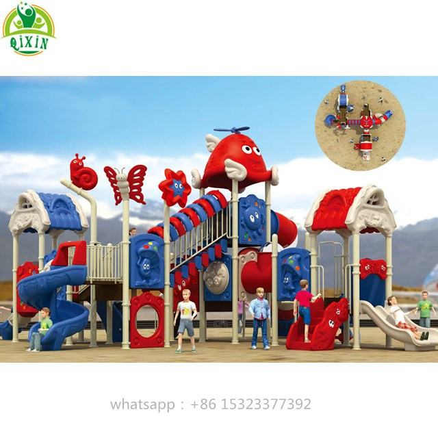 Jeux enfant 2022 children play things in playground outdoor school game swing set