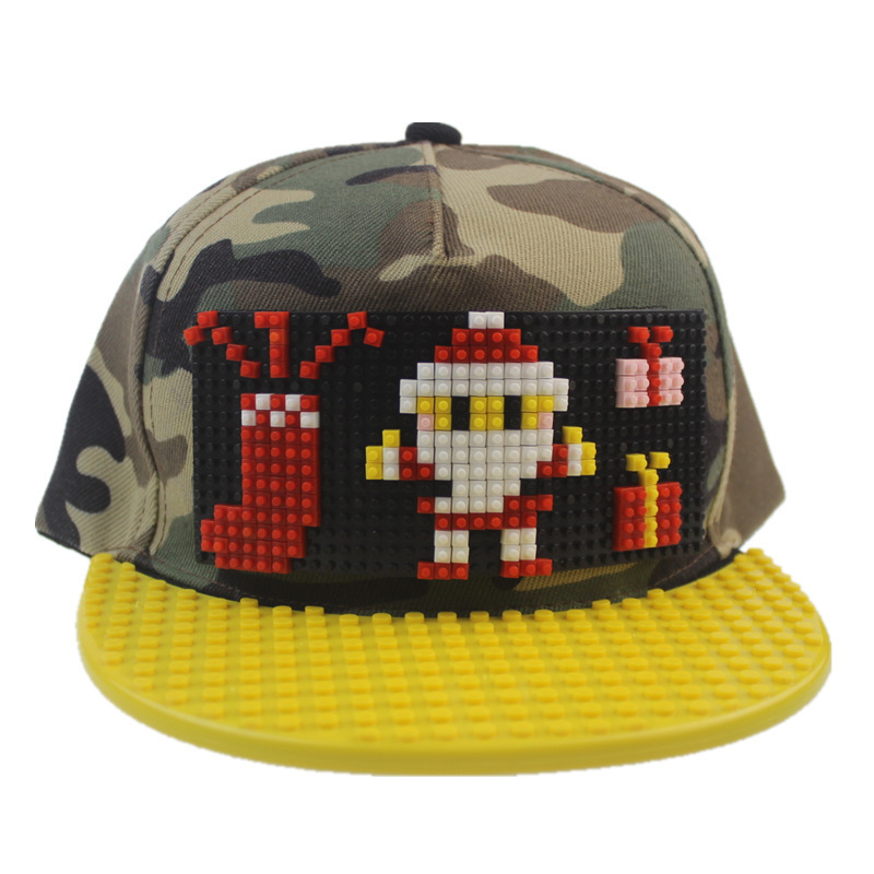 YD401 DIY Custom Xmas Santa Claus Snapback Sports Cap Men Kids Party Gift Hat Pixel Building Block Christmas Baseball Cap