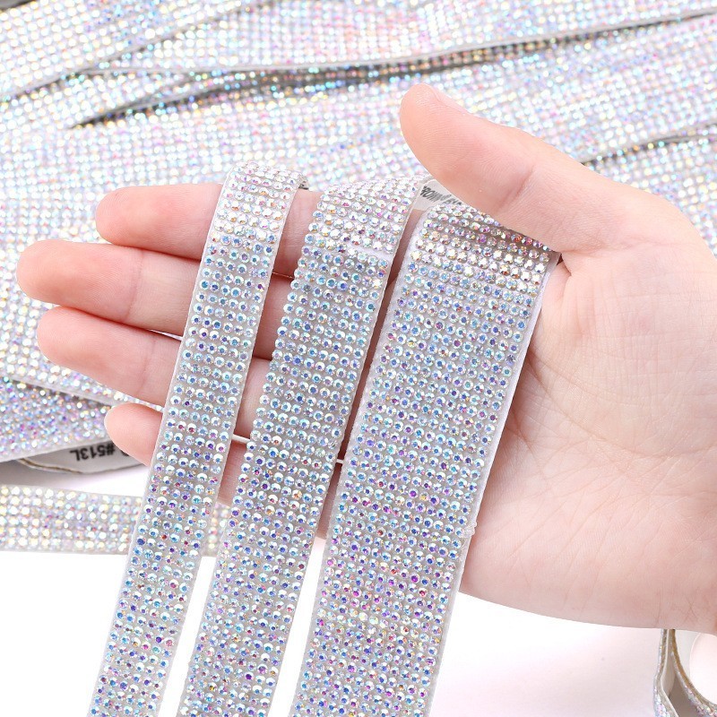 QIYI Wholesale Rhinestone Tape Self Adhesive Rhinestones Trimming Bling Crystal Glass Sheets Roll Wrap Sticker For Tumbler