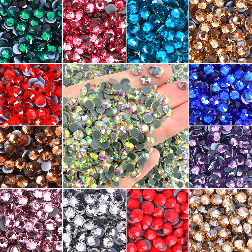 Factory Wholesale Rhinestones Christmas Hotfix Nail Art Crystal Rhinestone Flat Back Bulk for Top Decoration Accessories Dress