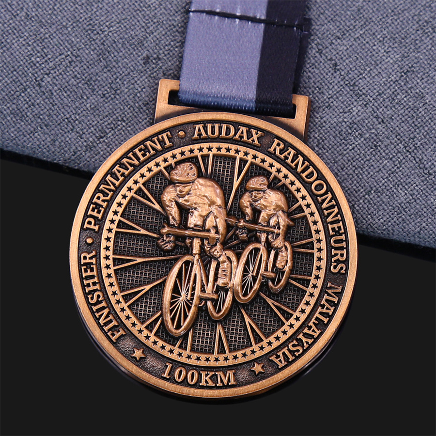 Manufacturer Low Price Wholesale Metal Medal Custom Zinc Alloy Medal For International Sports Bike Competition