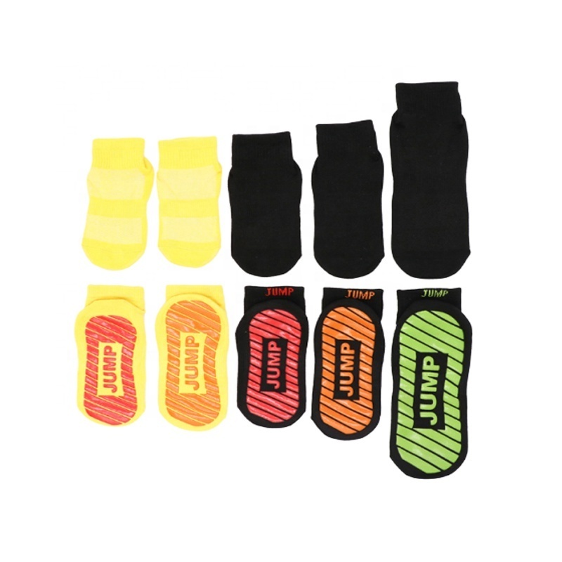 Factory Custom Soft Play Inflatable Socks Kids Anti Slip Trampoline Park Grip Socks Jump Bounce Playground Socks for Kids