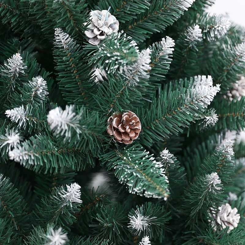 Exquisite Christmas decoration simulation tree with pine cones and snow encrypted cedar Christmas tree scene arrangement