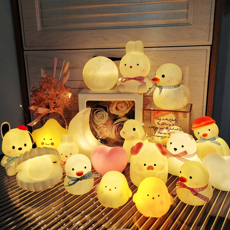 QY custom explosive led rubber night light duck cartoon ins creative night market stalls source night market children's luminous