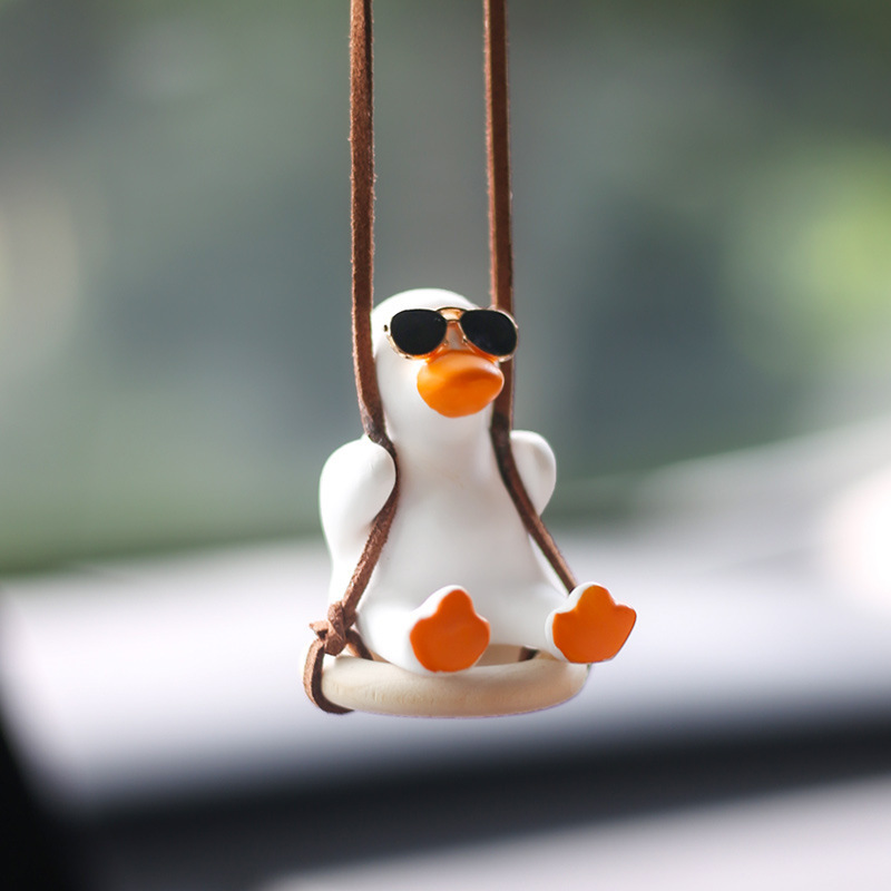 QY lovely duck car pendant swing autumn car rearview mirror pendant pendant decoration car accessories female perfume