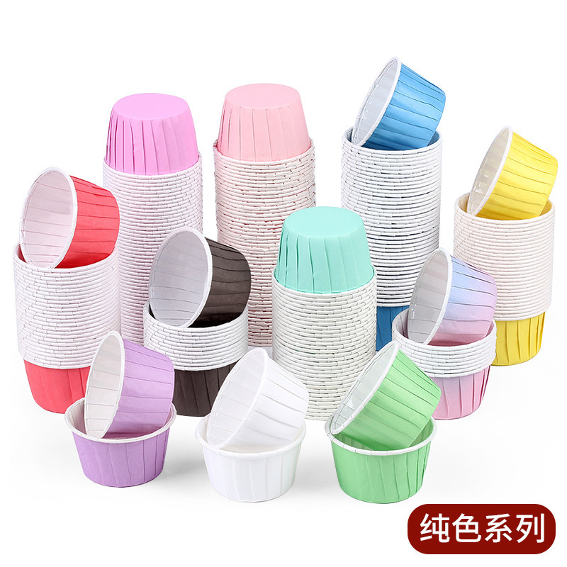 Wholesale Disposable Muffin Cups Edge Curl Coated Paper Dots Decorating Baking Moulds 50PCS Cupcake Liners