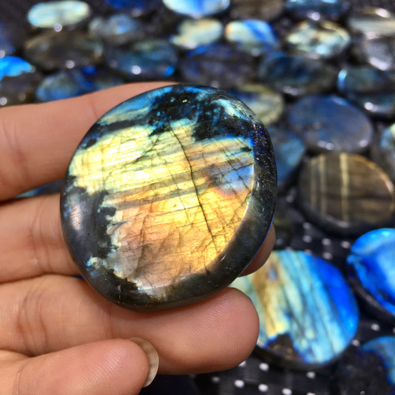 High Quality Labradorite Polished Flashy Mix Color Labradorite Slice Healing Crystal Gemstone Slice For Sale