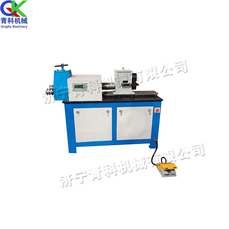 Metal twisting machine Embossing decorative tube processing machine Iron staircase guardrail twisting equipment