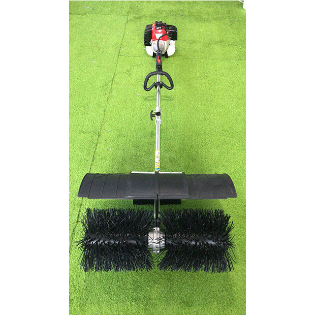 Lawn cleaning machine Artificial lawn football field cleaning machine Two stroke portable gasoline grass comber